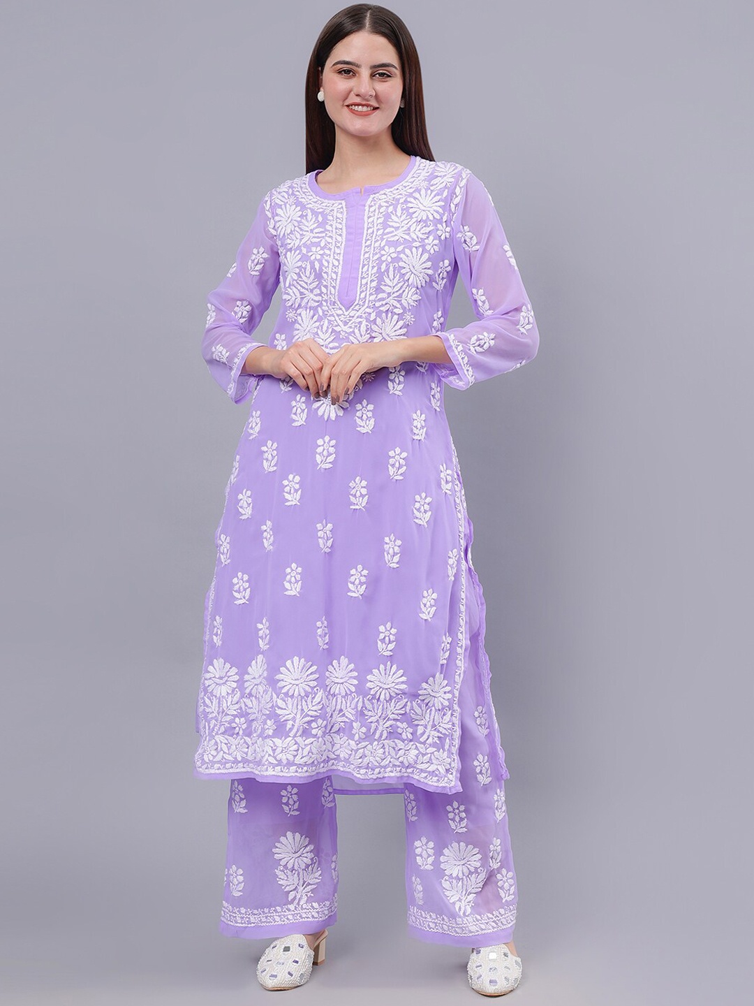 Seva Chikan Ethnic Motifs Embroidered Straight Lucknowi Chikankari Kurta with Palazzos, Lavender
Seva Chikan Ethnic Motifs Embroidered Straight Lucknowi Chikankari Kurta with Palazzos, Lavender