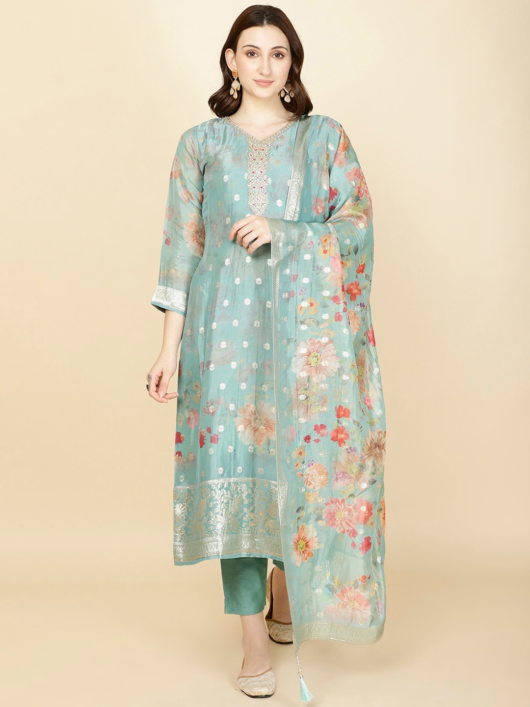 Meena Bazaar Floral Printed Regular Thread Work Kurta With Trousers & Dupatta, Blue
Meena Bazaar Floral Printed Regular Thread Work Kurta With Trousers & Dupatta, Blue