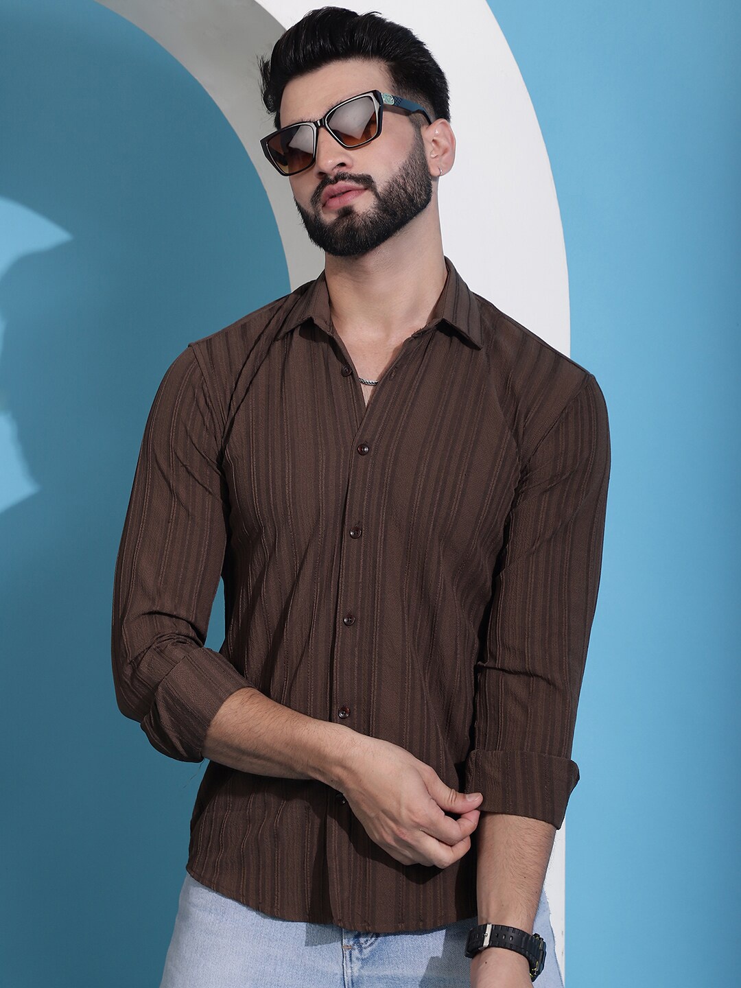 Indian Needle Classic Striped Spread Collar Long Sleeves Cotton Casual Shirt, Coffee brown
Indian Needle Classic Striped Spread Collar Long Sleeves Cotton Casual Shirt, Coffee brown