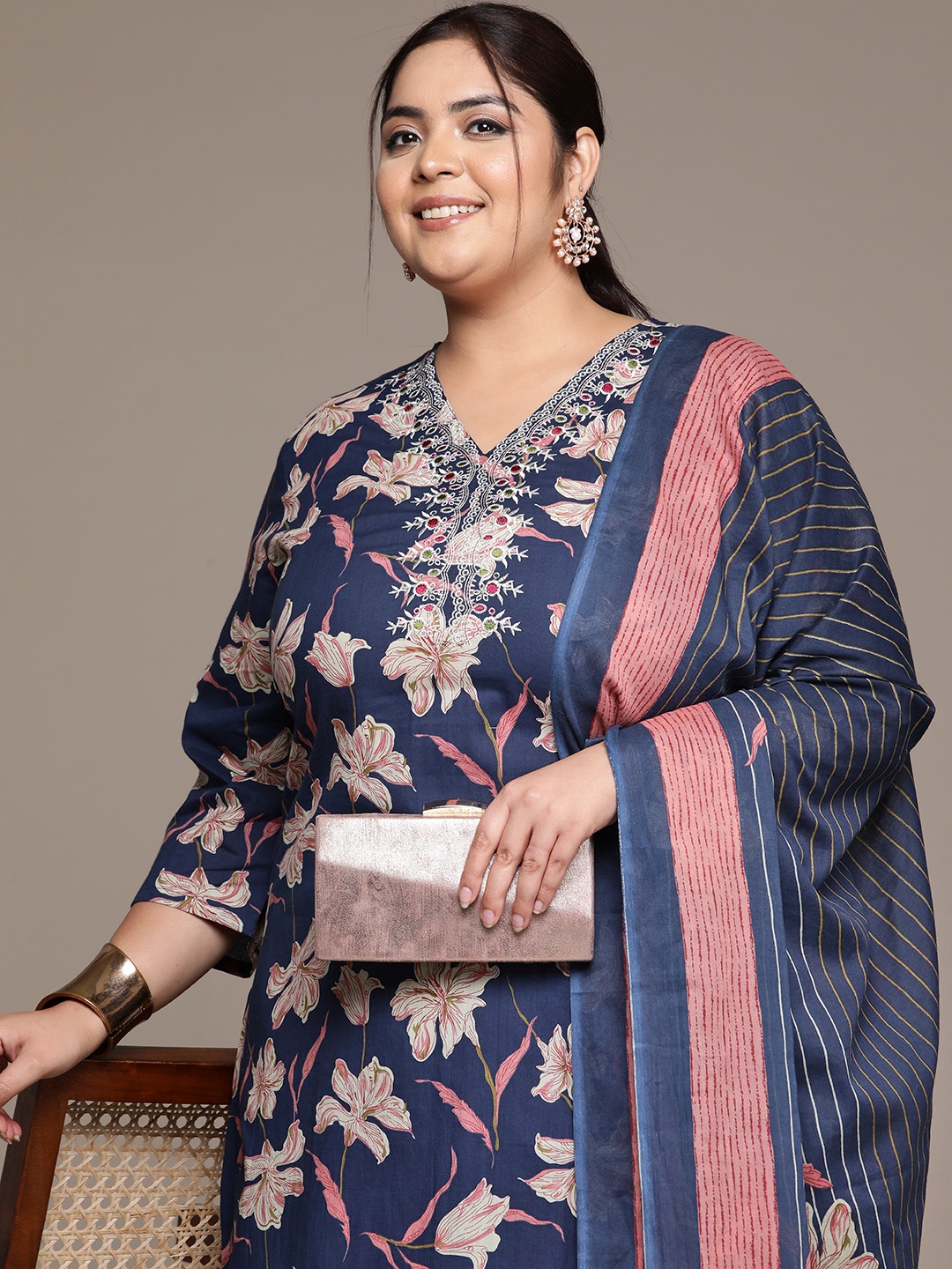 Readiprint Plus Size Floral Printed Thread Work Pure Cotton Kurta Set, Navy blue
Readiprint Plus Size Floral Printed Thread Work Pure Cotton Kurta Set, Navy blue