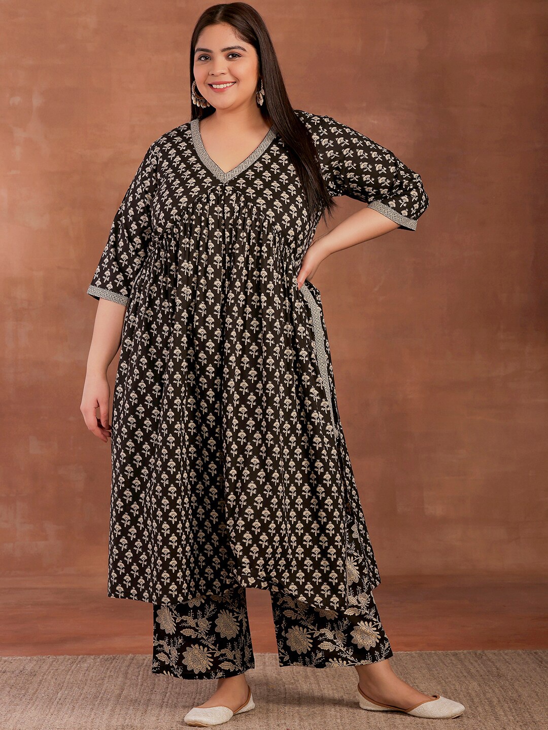 EXTRA LOVE BY LIBAS Plus Size Floral Printed Pleated Pure Cotton Kurta with Palazzos, Black
EXTRA LOVE BY LIBAS Plus Size Floral Printed Pleated Pure Cotton Kurta with Palazzos, Black