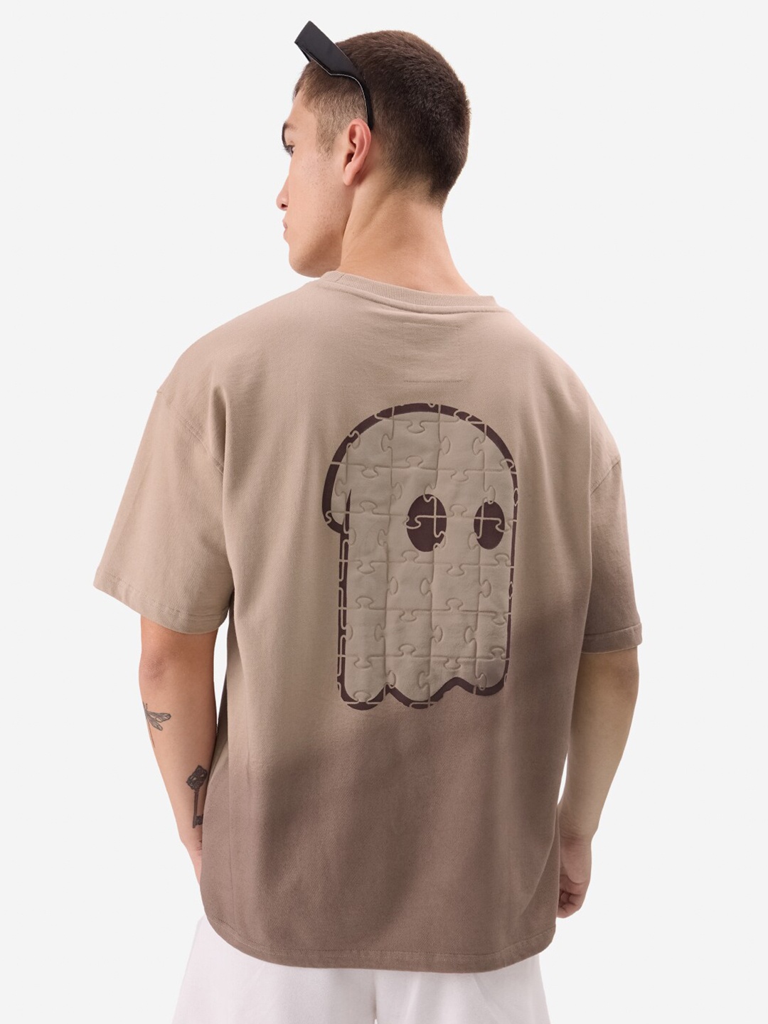 The Souled Store Round Neck Drop Shoulder Graphic Printed Oversized Cotton T-shirt, Brown
The Souled Store Round Neck Drop Shoulder Graphic Printed Oversized Cotton T-shirt, Brown
