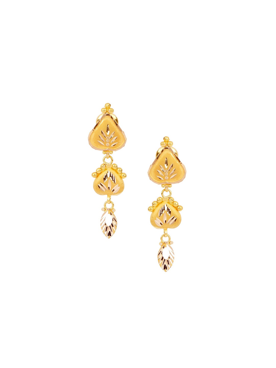 CANDERE A KALYAN JEWELLERS COMPANY BIS Hallmark 18KT (750) Gold Dangle Earring-2.2 gm
CANDERE A KALYAN JEWELLERS COMPANY BIS Hallmark 18KT (750) Gold Dangle Earring-2.2 gm