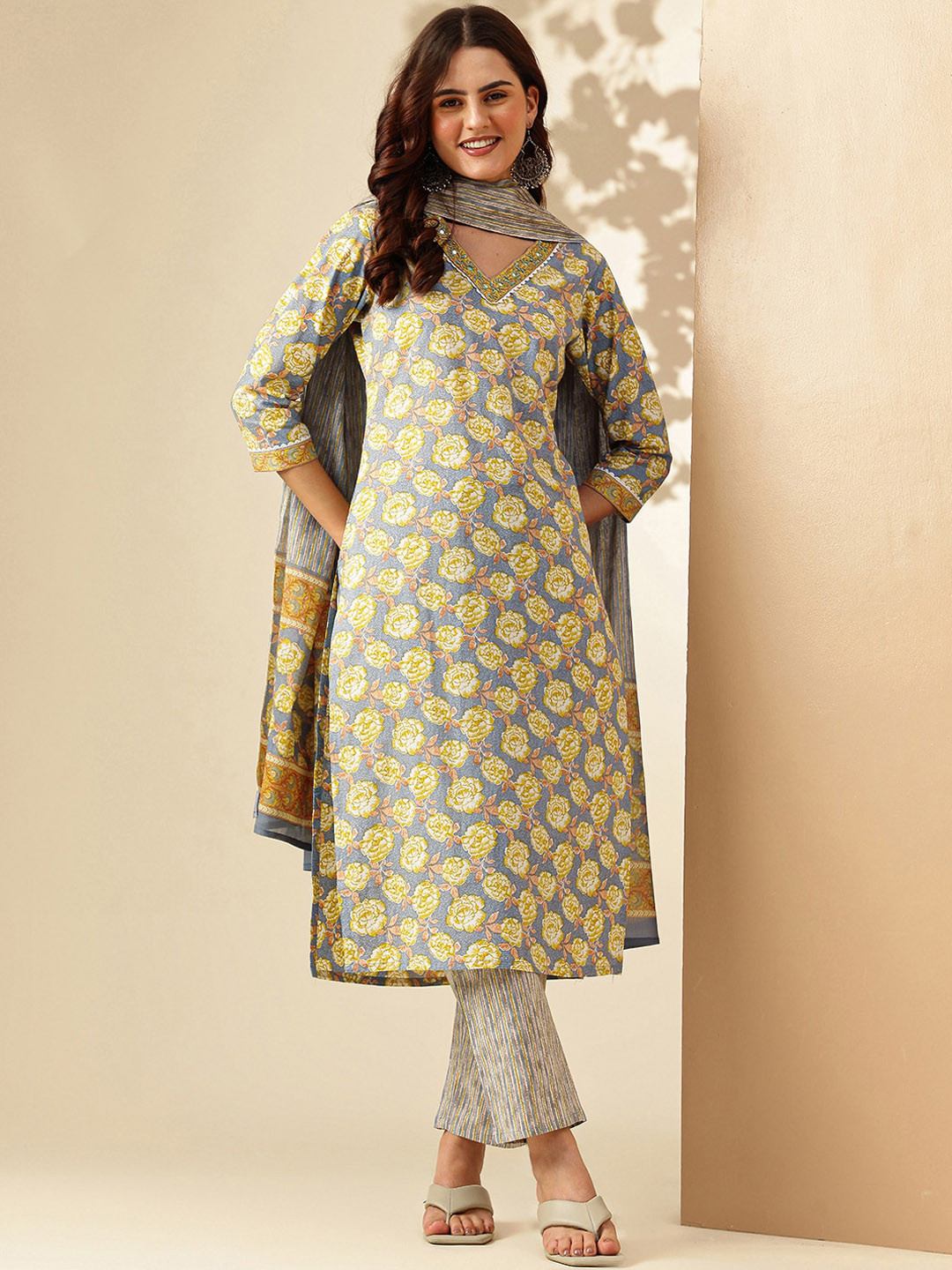 KALINI Floral Printed V-Neck Zardozi Pure Cotton Kurta with Trousers & With Dupatta, Grey
KALINI Floral Printed V-Neck Zardozi Pure Cotton Kurta with Trousers & With Dupatta, Grey
