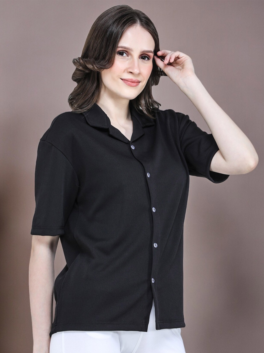 CLAFOUTIS Vertical Stripes Spread Collar Drop-Shoulder Sleeves Relaxed Casual Shirt, Black
CLAFOUTIS Vertical Stripes Spread Collar Drop-Shoulder Sleeves Relaxed Casual Shirt, Black