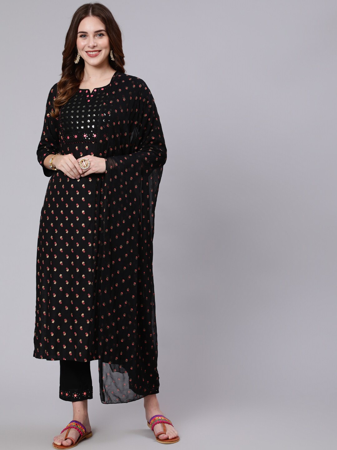 GULMOHAR JAIPUR Floral Embroidered Flared Round Neck Pure Cotton Anarkali Kurta Set, Black
GULMOHAR JAIPUR Floral Embroidered Flared Round Neck Pure Cotton Anarkali Kurta Set, Black