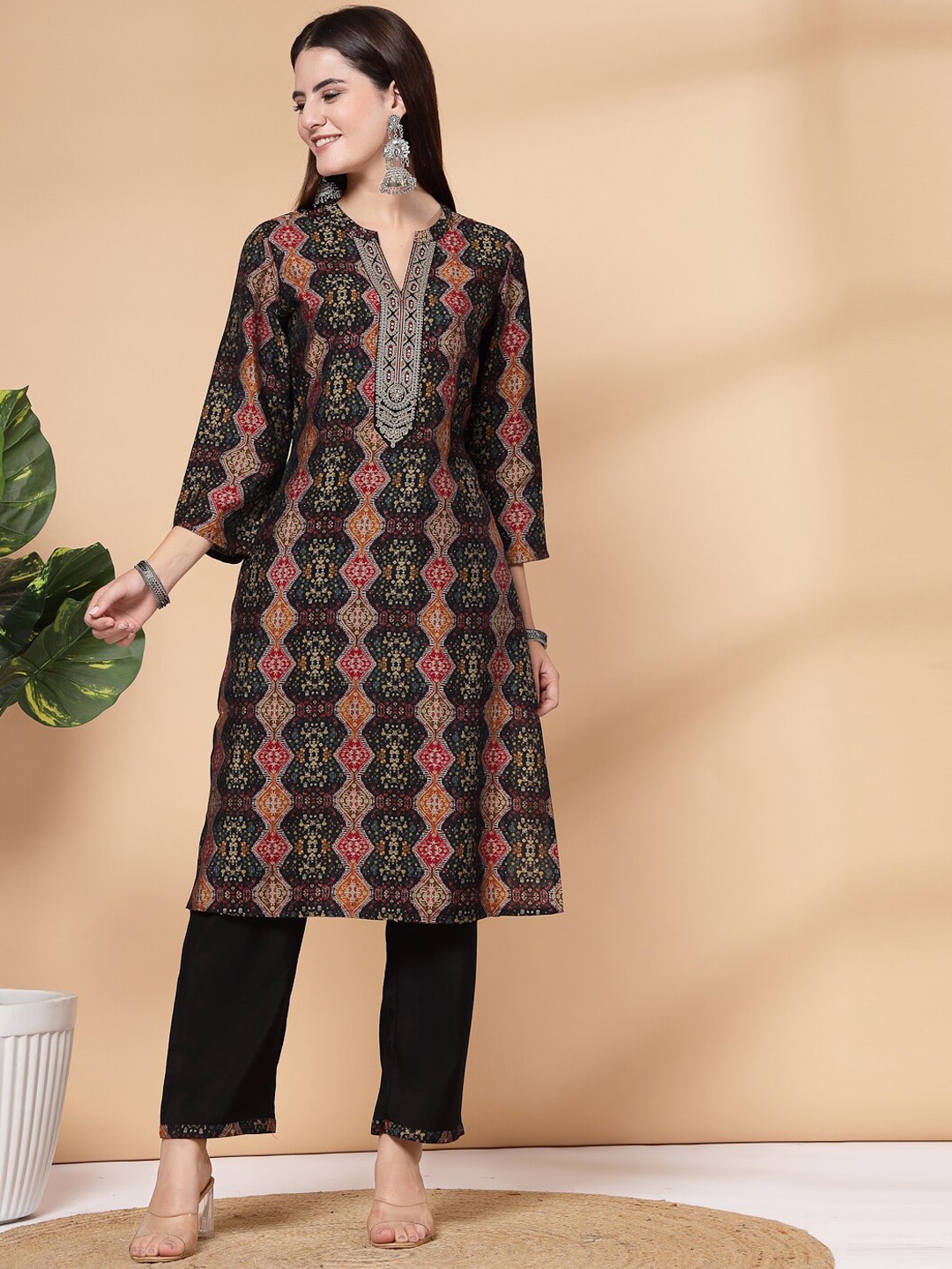 Nayam By Lakshita Women Ethnic Motifs Printed Regular Sequinned Kurta with Trousers, Navy blue
Nayam By Lakshita Women Ethnic Motifs Printed Regular Sequinned Kurta with Trousers, Navy blue
