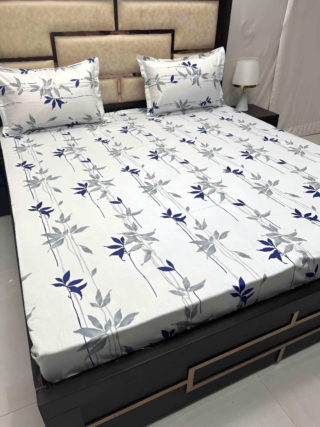 Pure Decor Blue & Off White Floral Cotton 330 TC King Bedsheet with 2 Pillow Covers
Pure Decor Blue & Off White Floral Cotton 330 TC King Bedsheet with 2 Pillow Covers