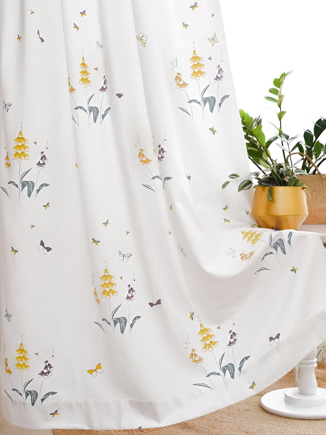 Tranquebar Home Yellow & White 2 Pcs Floral Printed Room Darkening Cotton Window Curtains
Tranquebar Home Yellow & White 2 Pcs Floral Printed Room Darkening Cotton Window Curtains