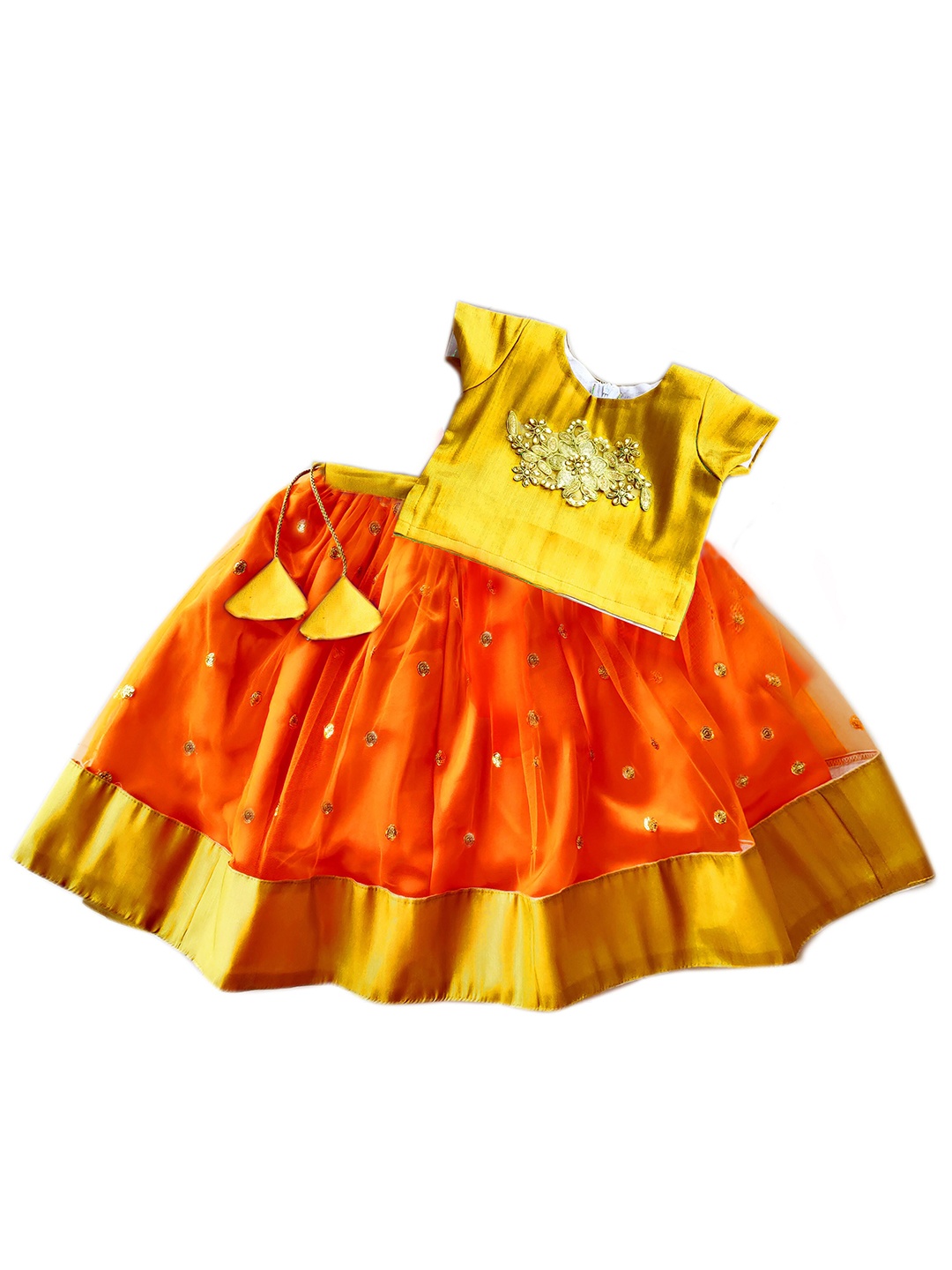 STANWELLS KIDS Girls Embellished Beads and Stones Ready to Wear Lehenga Choli, Orange
STANWELLS KIDS Girls Embellished Beads and Stones Ready to Wear Lehenga Choli, Orange