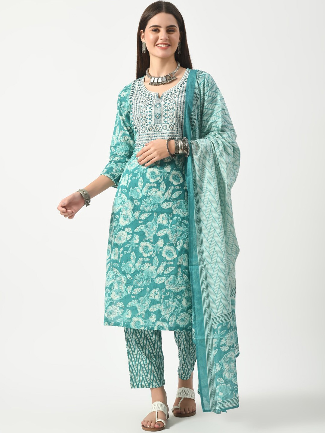 KALINI Floral Printed Regular Pure Cotton Straight Kurta With Trousers & Dupatta, Blue
KALINI Floral Printed Regular Pure Cotton Straight Kurta With Trousers & Dupatta, Blue