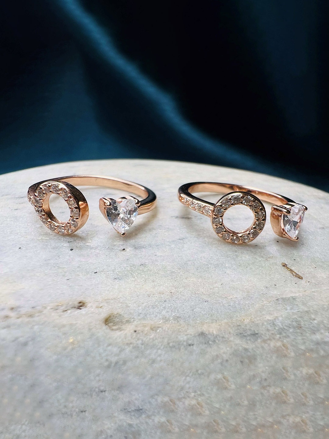 Arte Jewels Set Of 2 925 Sterling Silver Rose Gold-Plated Cubic Zirconia Toe Rings
Arte Jewels Set Of 2 925 Sterling Silver Rose Gold-Plated Cubic Zirconia Toe Rings