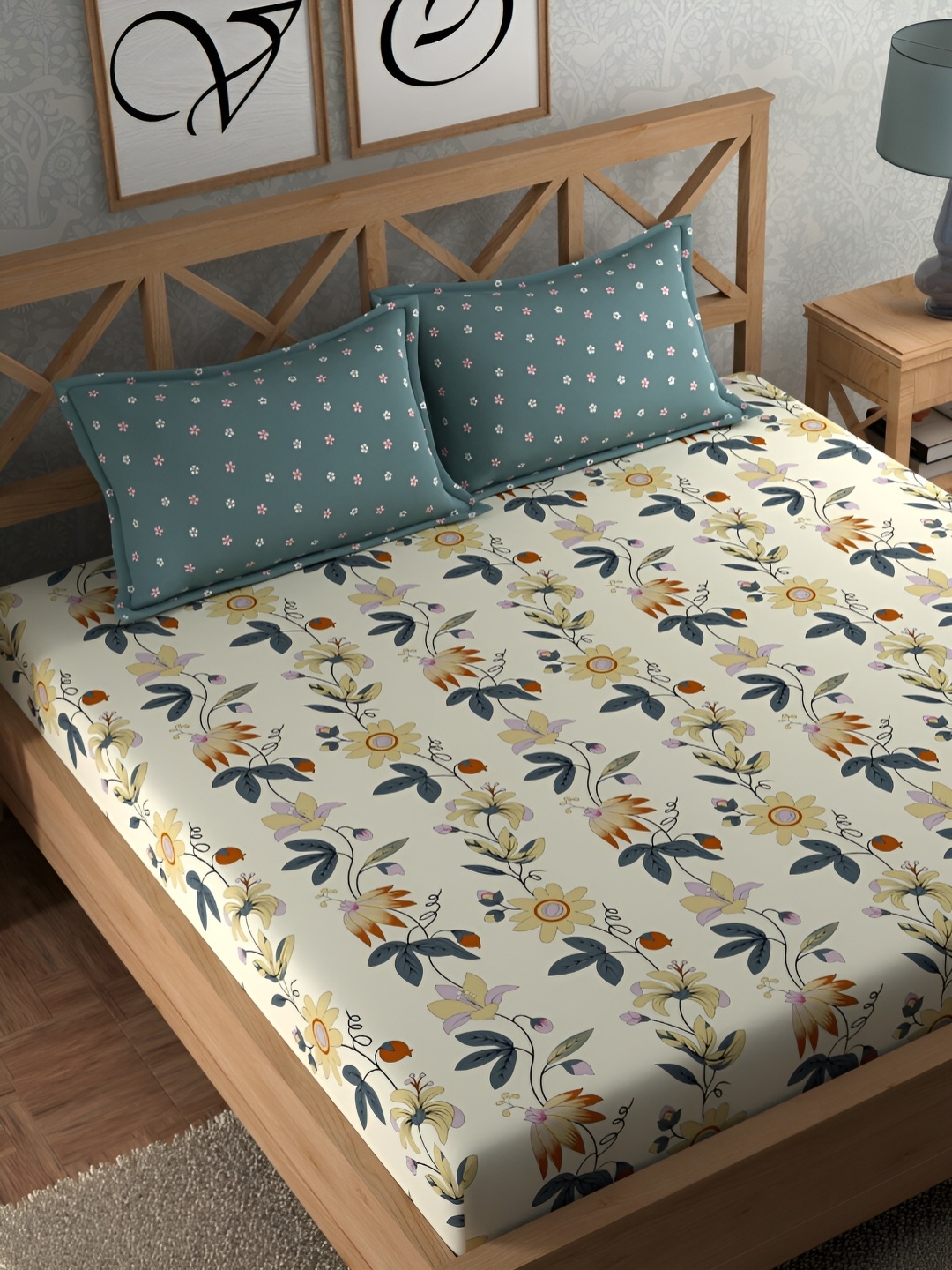 CHHAVI INDIA Cream-Coloured Floral Microfiber 210 TC King Bedsheet with 2 Pillow Covers
CHHAVI INDIA Cream-Coloured Floral Microfiber 210 TC King Bedsheet with 2 Pillow Covers