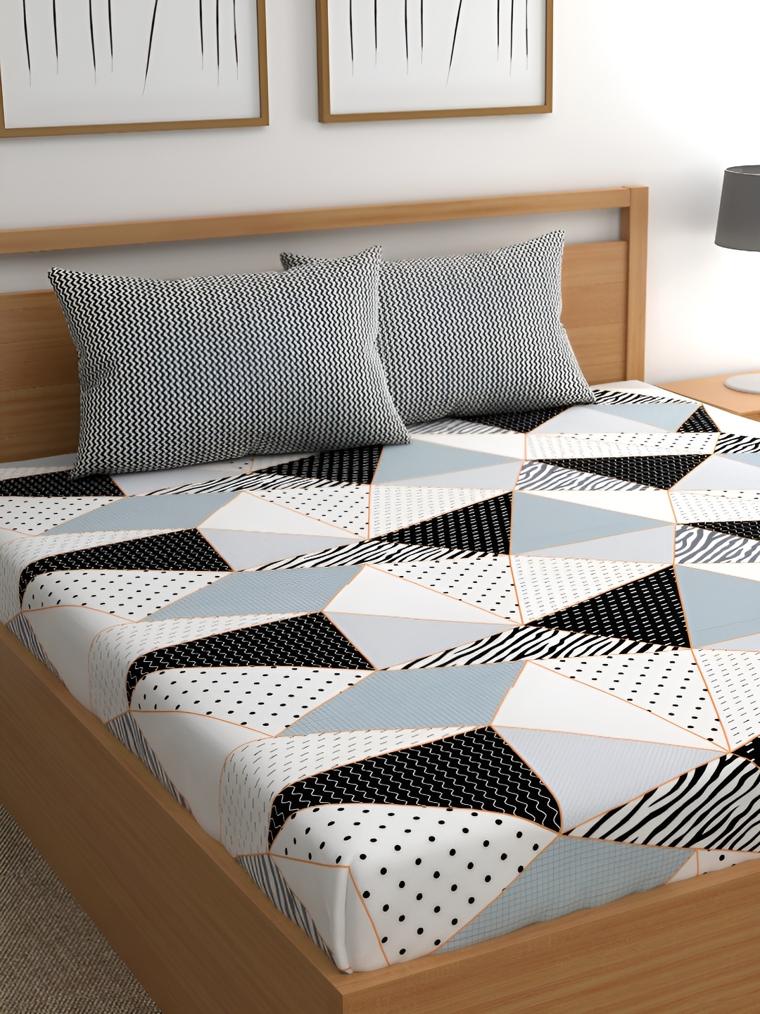 CHHAVI INDIA Black & White Geometric Microfiber 210 TC King Bedsheet with 2 Pillow Covers
CHHAVI INDIA Black & White Geometric Microfiber 210 TC King Bedsheet with 2 Pillow Covers