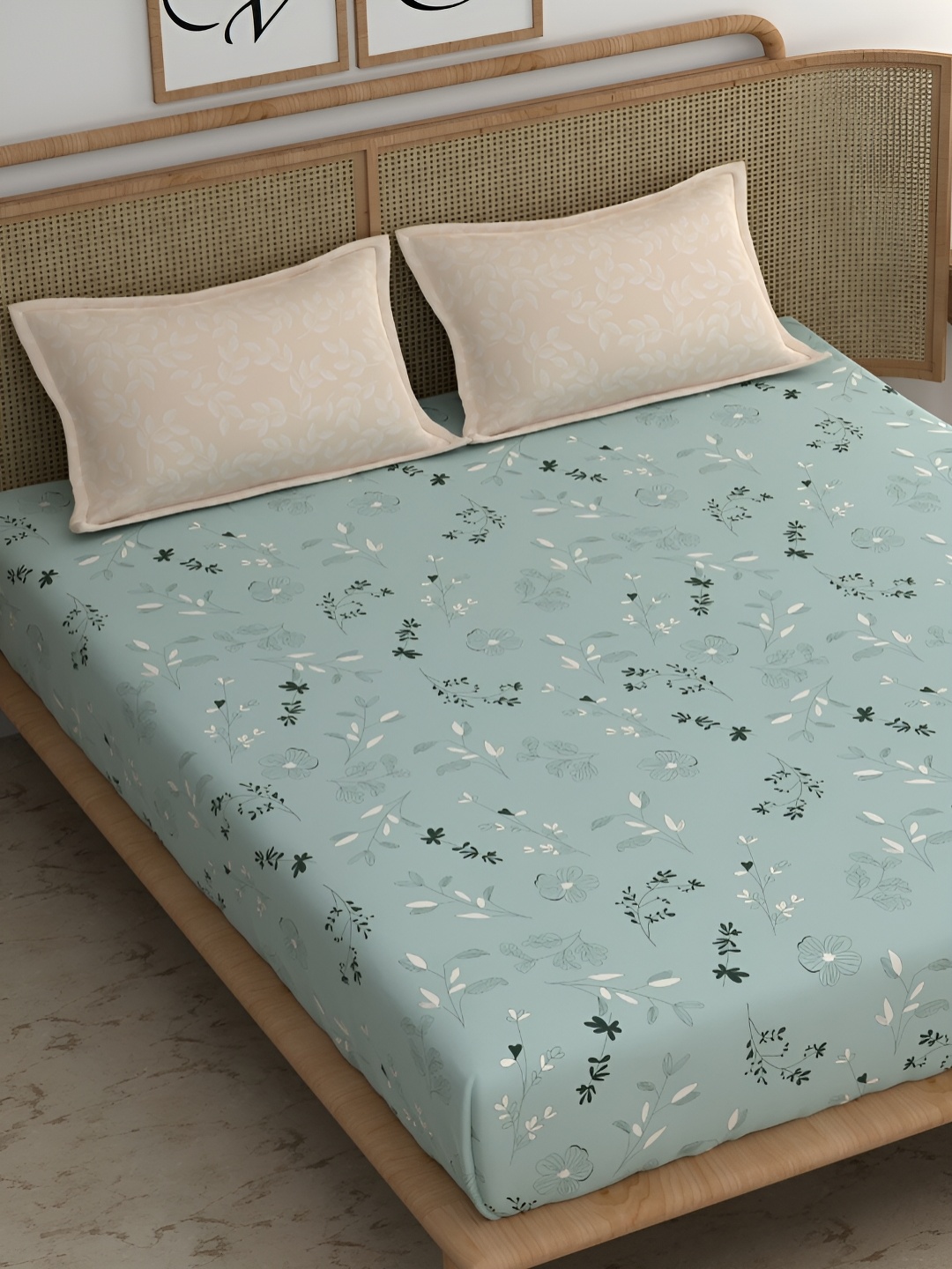 CHHAVI INDIA Green & White Floral Microfiber 210 TC King Bedsheet with 2 Pillow Covers
CHHAVI INDIA Green & White Floral Microfiber 210 TC King Bedsheet with 2 Pillow Covers