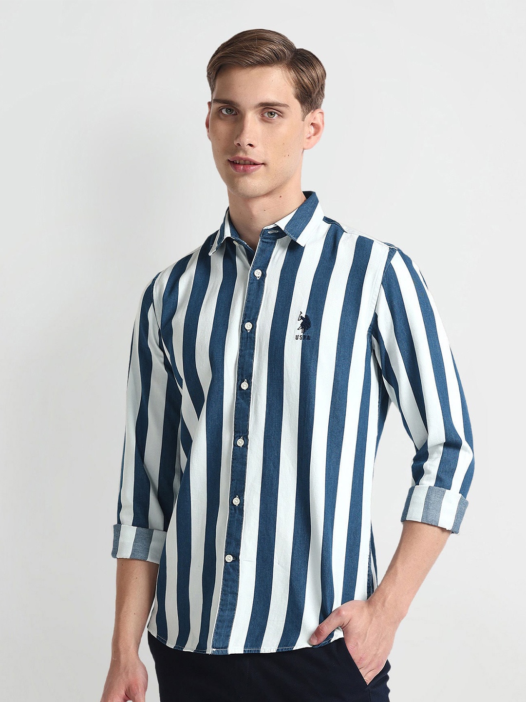 U.S. Polo Assn. Denim Co. Vertical Stripes Spread Collar Slim Fit Cotton Casual Shirt, Blue
U.S. Polo Assn. Denim Co. Vertical Stripes Spread Collar Slim Fit Cotton Casual Shirt, Blue