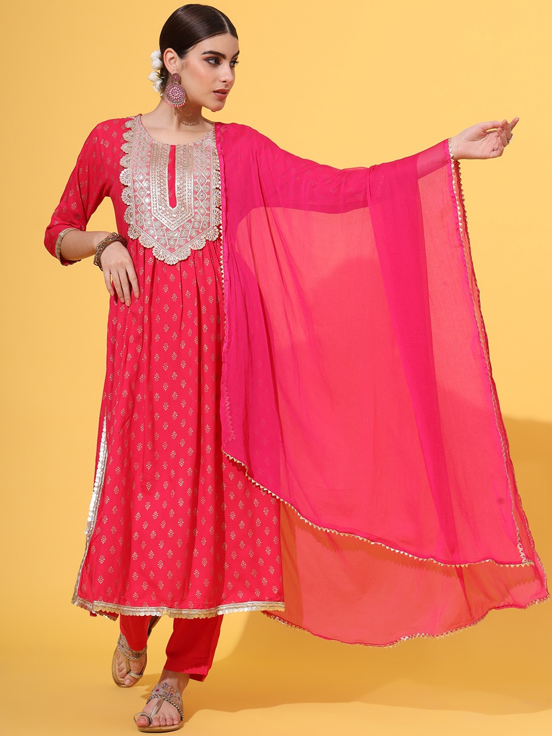 KALINI Ethnic Motifs Printed Round Neck Three-Quarter Sleeves Thread Work Kurta Set, Pink
KALINI Ethnic Motifs Printed Round Neck Three-Quarter Sleeves Thread Work Kurta Set, Pink