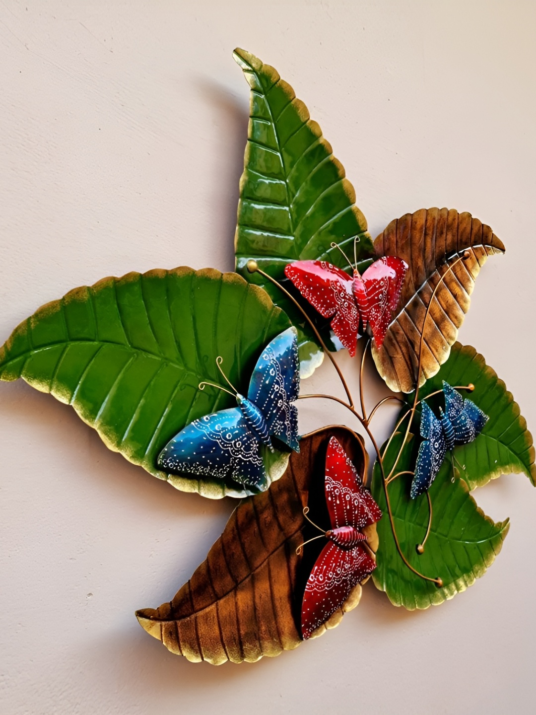 ANSHIKA INTERNATIONAL Green & Red Leaf Butterfly-Design Metal Wall Hanging Decor, Beige
ANSHIKA INTERNATIONAL Green & Red Leaf Butterfly-Design Metal Wall Hanging Decor, Beige