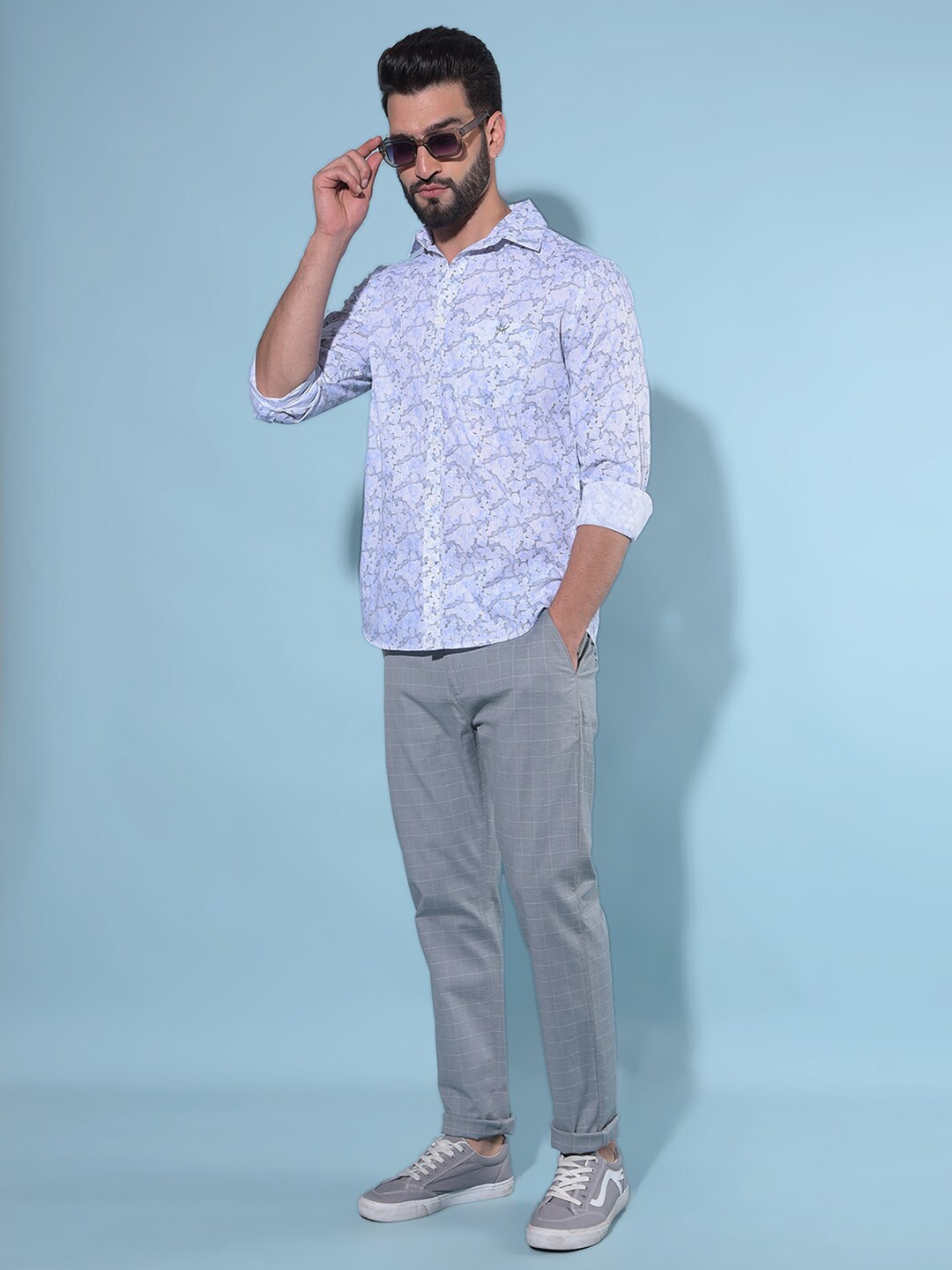Crimsoune Club Slim Fit Floral Printed Spread Collar Long Sleeves Cotton Casual Shirt, Blue
Crimsoune Club Slim Fit Floral Printed Spread Collar Long Sleeves Cotton Casual Shirt, Blue