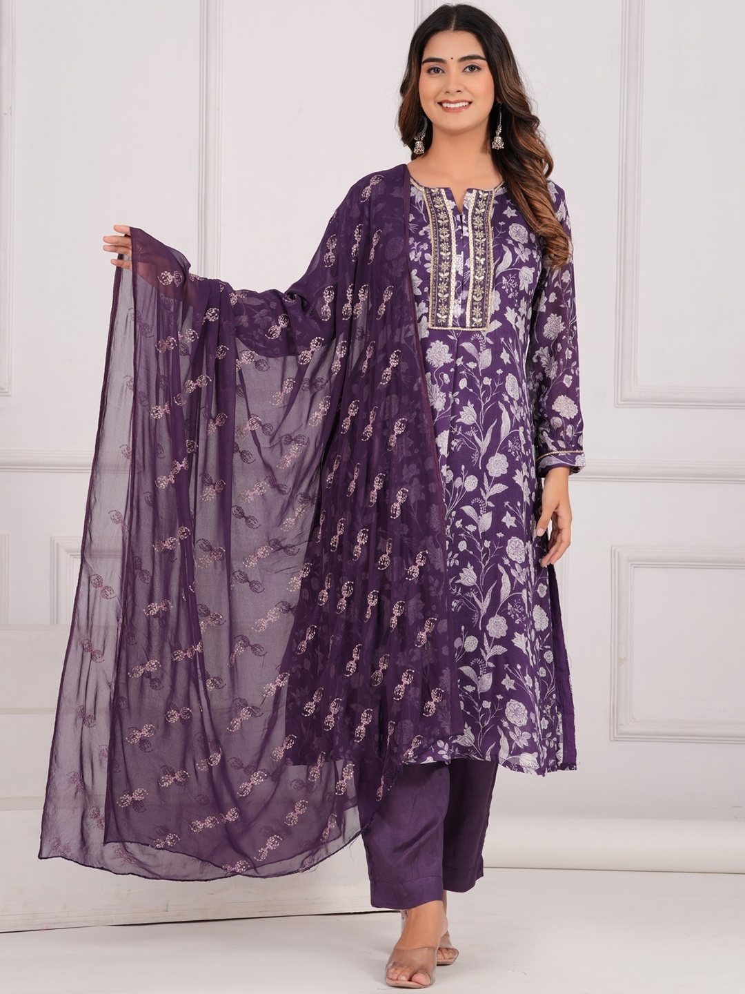 KALINI Floral Printed Gotta Patti Straight Kurta with Trousers & Dupatta, Purple
KALINI Floral Printed Gotta Patti Straight Kurta with Trousers & Dupatta, Purple