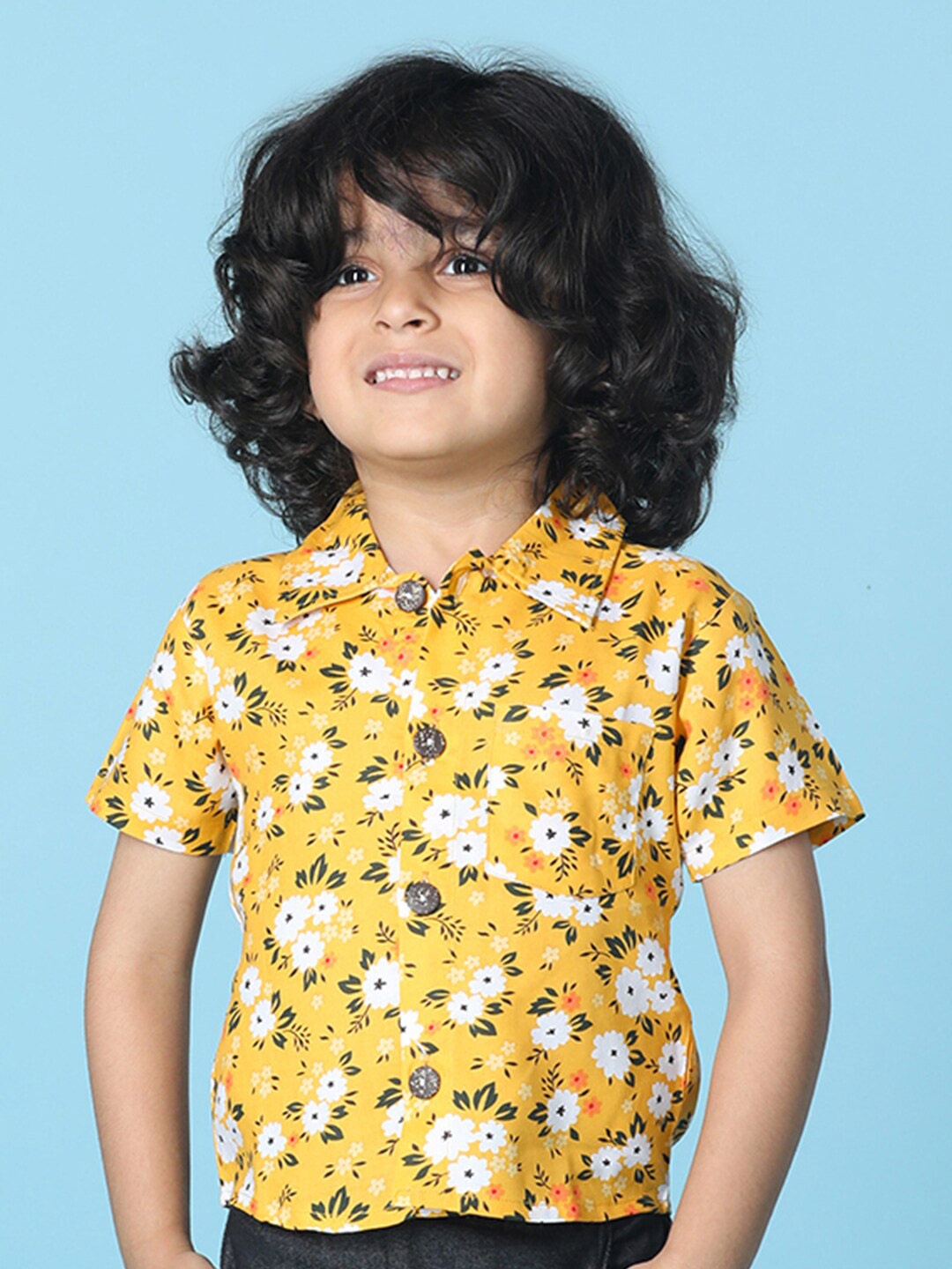 Cutiekins Boys Short Sleeves Spread Collar Cotton Floral Opaque Printed Casual Shirt, Mustard
Cutiekins Boys Short Sleeves Spread Collar Cotton Floral Opaque Printed Casual Shirt, Mustard