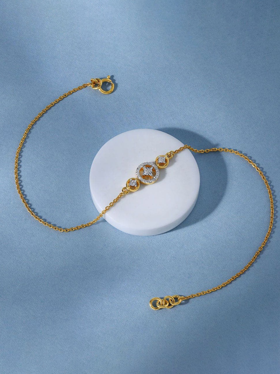 CANDERE A KALYAN JEWELLERS COMPANY 18KT (750) Gold Diamond Studded Bracelet-1.27 gm
CANDERE A KALYAN JEWELLERS COMPANY 18KT (750) Gold Diamond Studded Bracelet-1.27 gm