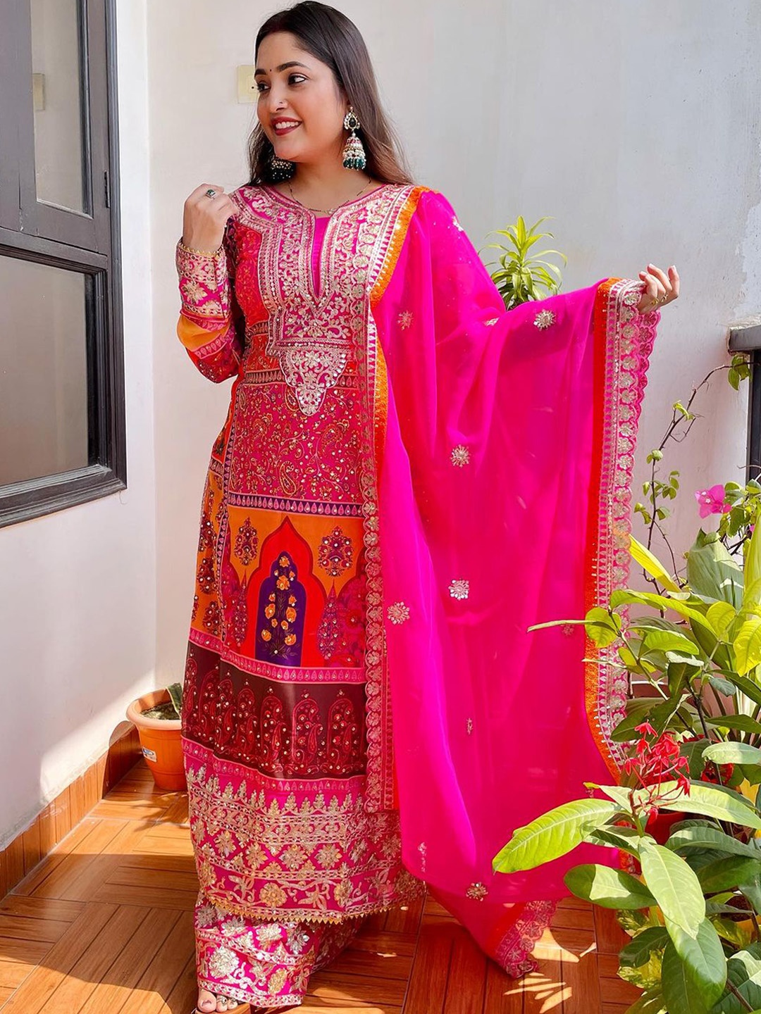 KALINI Ethnic Motifs Embroidered Beads and Stones Straight Kurta & Palazzos With Dupatta, Pink
KALINI Ethnic Motifs Embroidered Beads and Stones Straight Kurta & Palazzos With Dupatta, Pink