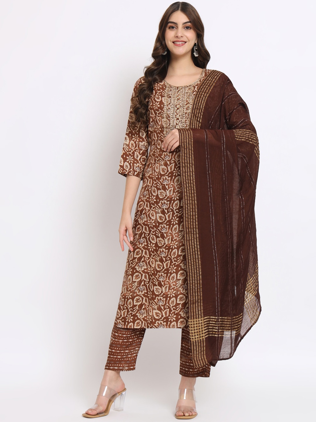 SALWAT Floral Printed Thread Work Pure Cotton Straight Kurta With Trousers & Dupatta, Brown
SALWAT Floral Printed Thread Work Pure Cotton Straight Kurta With Trousers & Dupatta, Brown