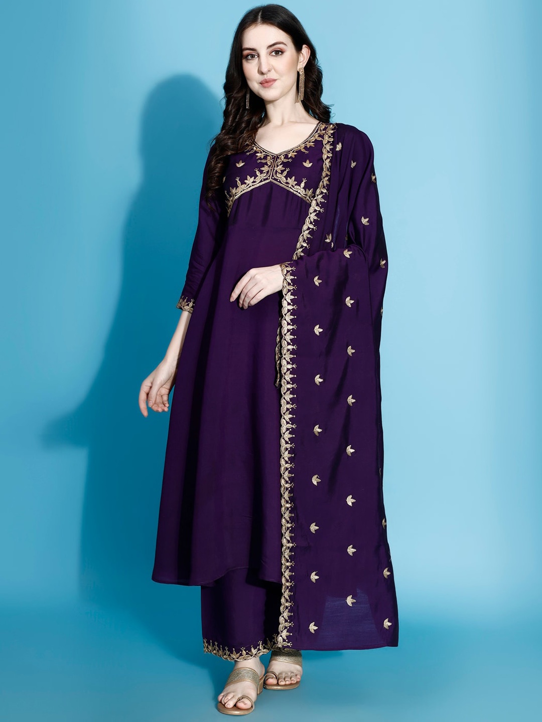 KALINI Ethnic Motifs Yoke Design Anarkali Kurta with Palazzos & With Dupatta, Purple
KALINI Ethnic Motifs Yoke Design Anarkali Kurta with Palazzos & With Dupatta, Purple