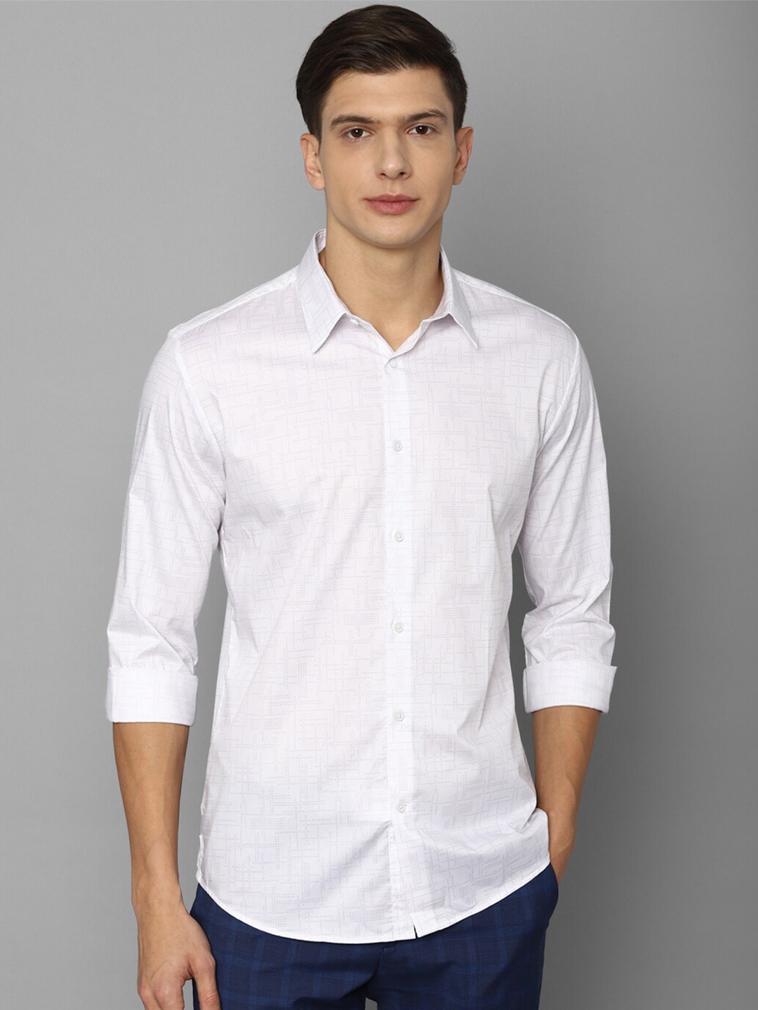 Louis Philippe Sport Slim Fit Spread Collar Floral Printed Cotton Casual Shirt, White
Louis Philippe Sport Slim Fit Spread Collar Floral Printed Cotton Casual Shirt, White