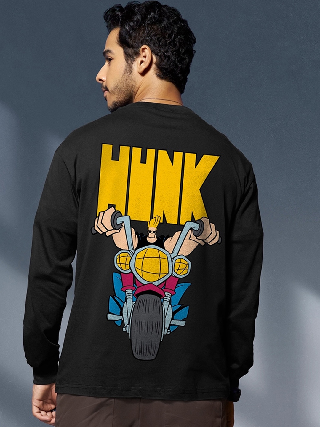 Bewakoof Cartoon Network Merchandise Printed Drop Shoulder Pure Cotton Oversized T-shirt, Black
Bewakoof Cartoon Network Merchandise Printed Drop Shoulder Pure Cotton Oversized T-shirt, Black