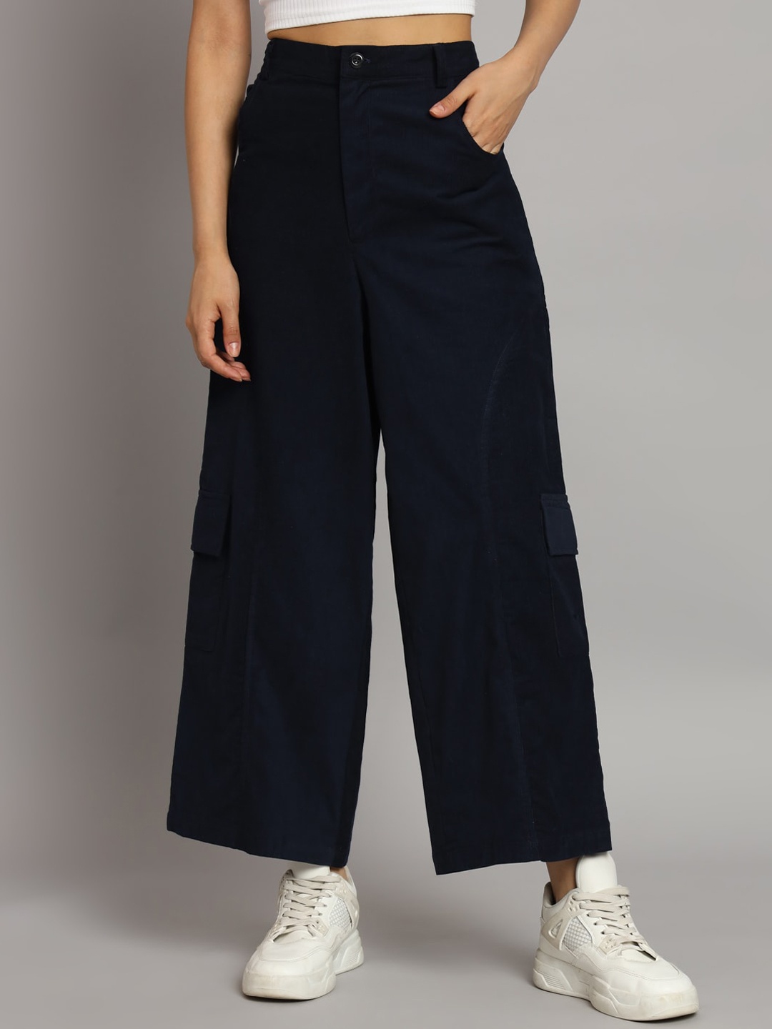 Chemistry Women Relaxed Flared High-Rise Wrinkle Free Cotton Corduroy Cargo Trousers, Blue
Chemistry Women Relaxed Flared High-Rise Wrinkle Free Cotton Corduroy Cargo Trousers, Blue
