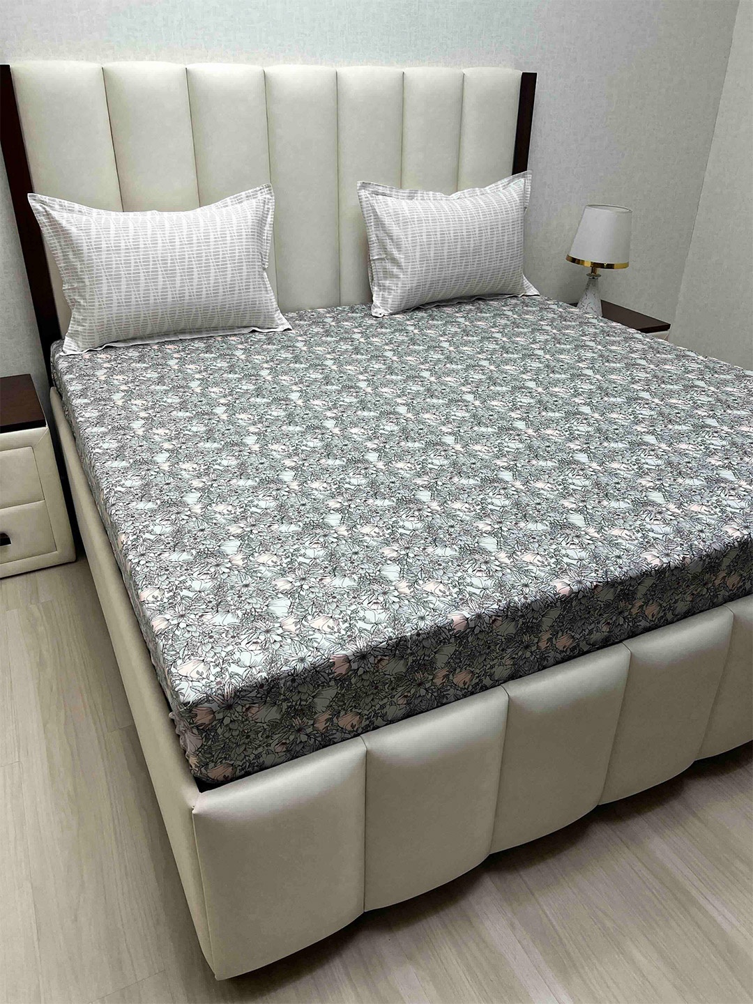 Pure Decor Cotton King Size Double Bedsheet With 2 Pillow Covers 2.74m X 2.74m, Grey
Pure Decor Cotton King Size Double Bedsheet With 2 Pillow Covers 2.74m X 2.74m, Grey