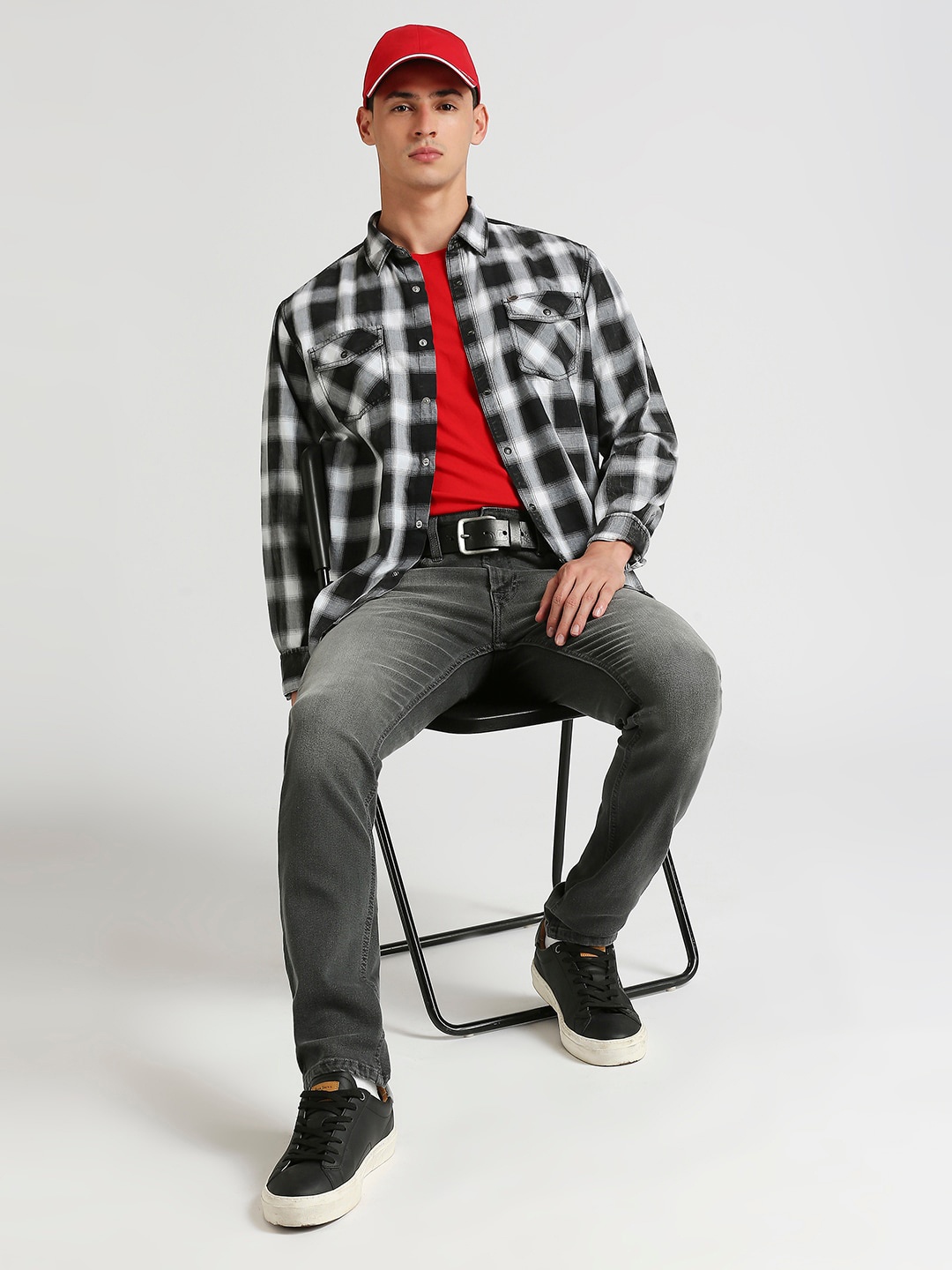 Pepe Jeans Kettle Sr Y/D Sulpher Twill Buffalo Checked Pure Cotton Casual Shirt, Black
Pepe Jeans Kettle Sr Y/D Sulpher Twill Buffalo Checked Pure Cotton Casual Shirt, Black