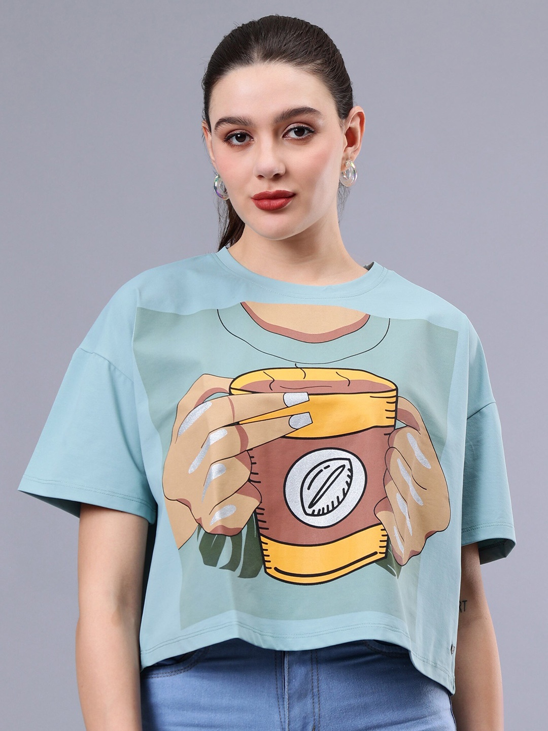 Albion By CnM Graphic Printed Round Neck Drop-Shoulder Sleeves Boxy T-shirt, Sea green
Albion By CnM Graphic Printed Round Neck Drop-Shoulder Sleeves Boxy T-shirt, Sea green