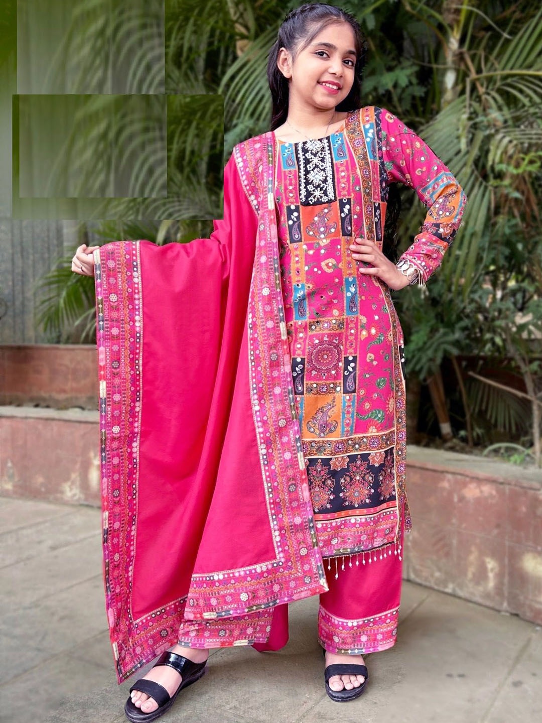 BAESD Girls Ethnic Motifs Printed Beads and Stones Kurta With Palazzos & Dupatta, Pink
BAESD Girls Ethnic Motifs Printed Beads and Stones Kurta With Palazzos & Dupatta, Pink