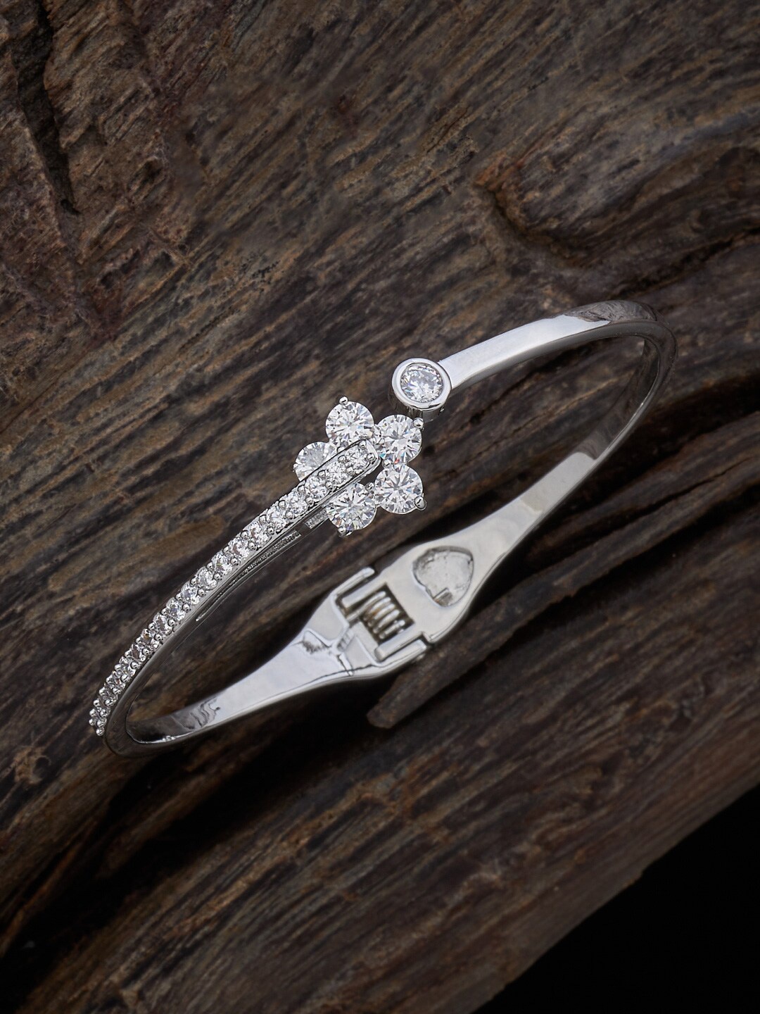 Kushal's Fashion Jewellery Rhodium-Plated Cubic Zirconia Stone Studded Kada Bracelet, Silver
Kushal's Fashion Jewellery Rhodium-Plated Cubic Zirconia Stone Studded Kada Bracelet, Silver