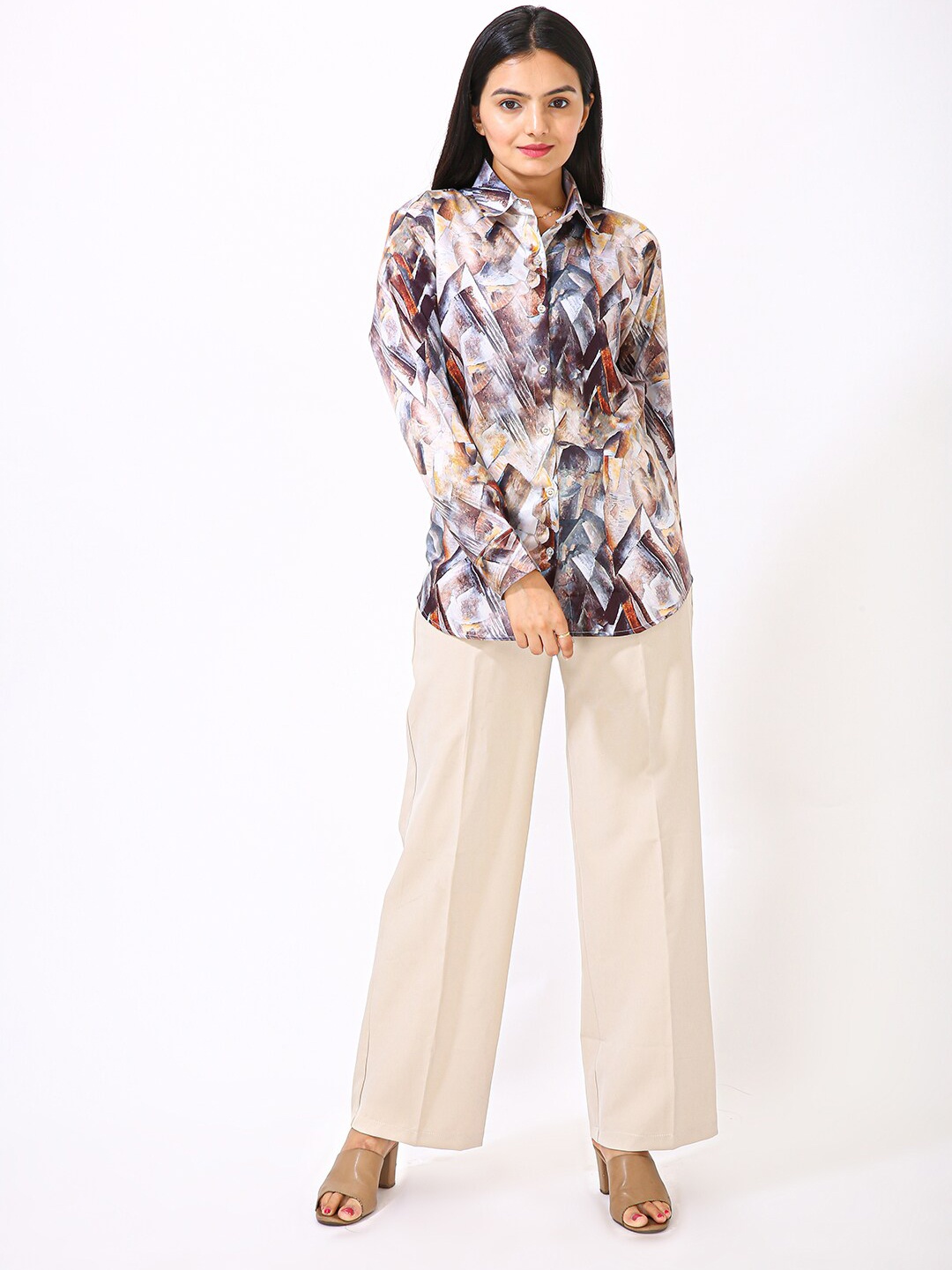 MatterBlue Contemporary Geometric Printed Spread Collar Long Sleeves Satin Shirt, Coffee brown
MatterBlue Contemporary Geometric Printed Spread Collar Long Sleeves Satin Shirt, Coffee brown