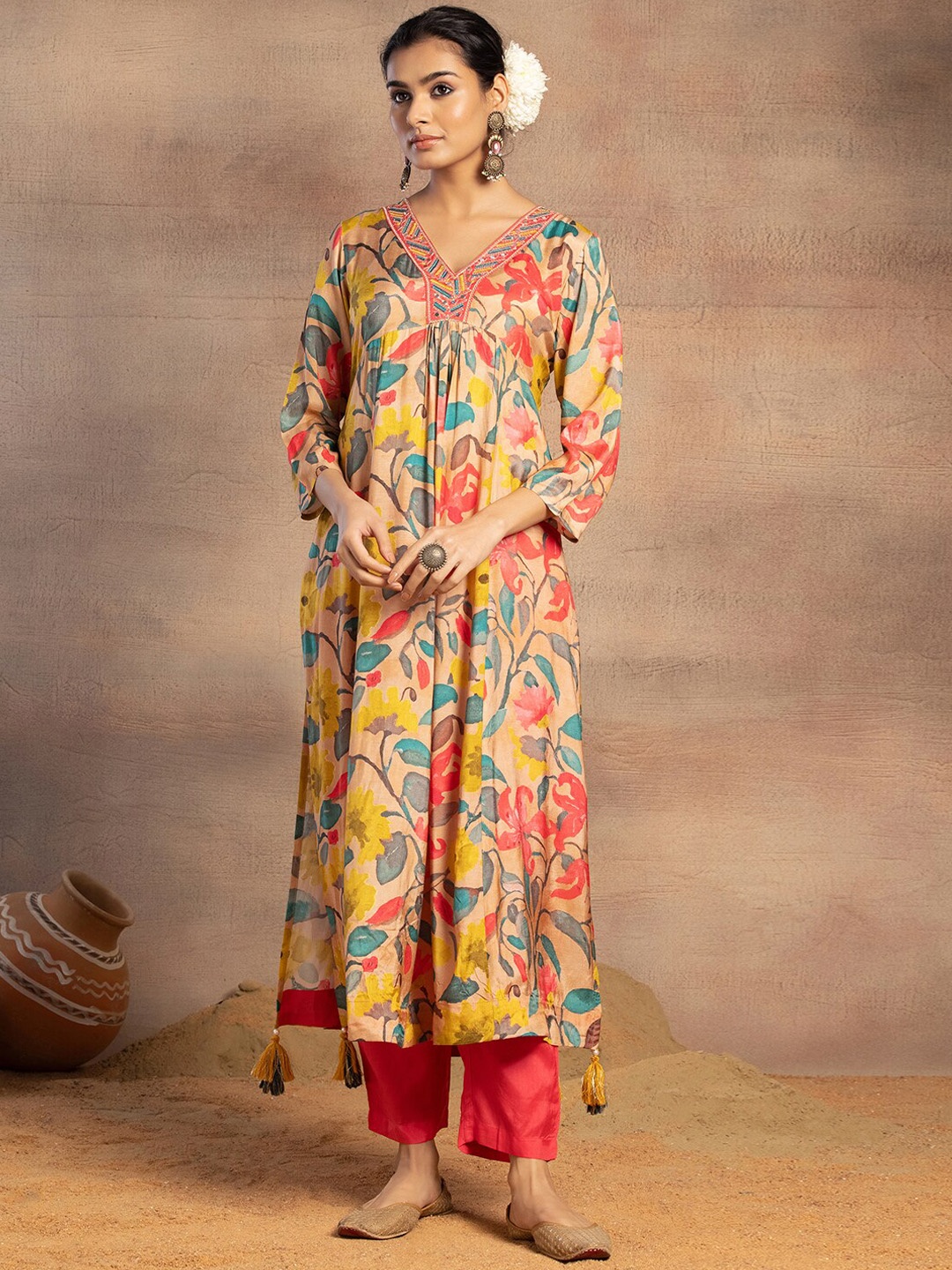 INDYA Floral Printed V-Neck Three-Quarter Sleeves Pure Cotton Kurta & Trousers & Dupatta, Pink
INDYA Floral Printed V-Neck Three-Quarter Sleeves Pure Cotton Kurta & Trousers & Dupatta, Pink