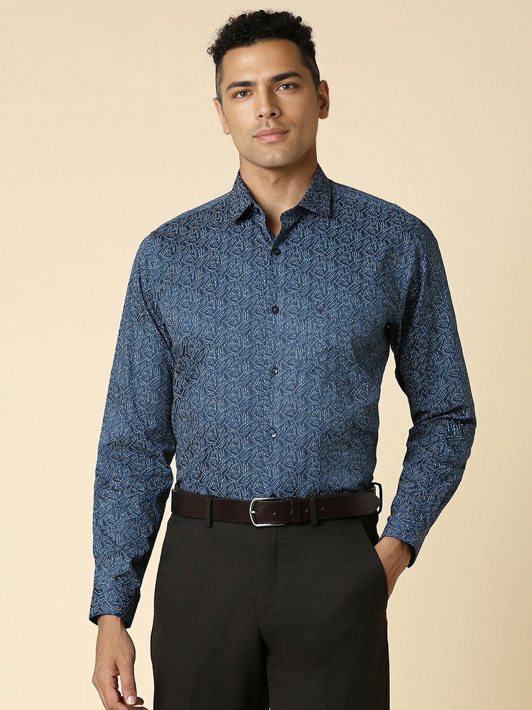 Allen Solly Slim Fit Long Sleeves Spread Collar Cotton Printed Formal Shirt, Blue
Allen Solly Slim Fit Long Sleeves Spread Collar Cotton Printed Formal Shirt, Blue