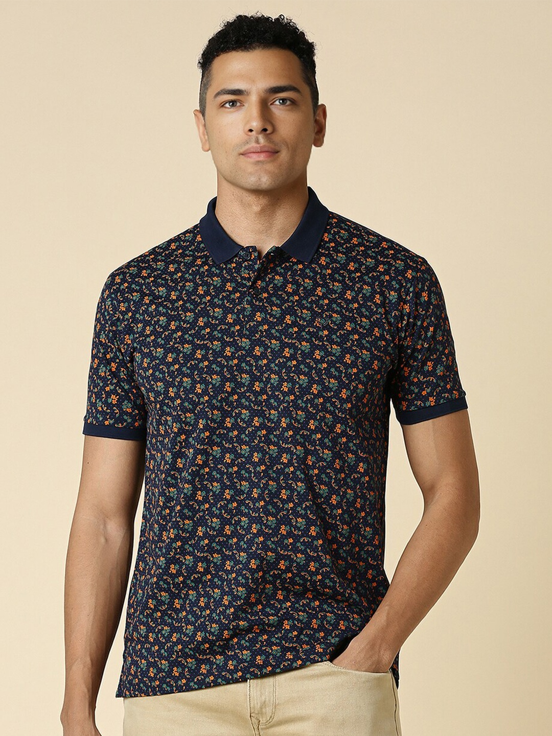 Allen Solly Abstract Printed Cotton Mandarin Collar Pockets Casual T-shirt, Navy blue
Allen Solly Abstract Printed Cotton Mandarin Collar Pockets Casual T-shirt, Navy blue