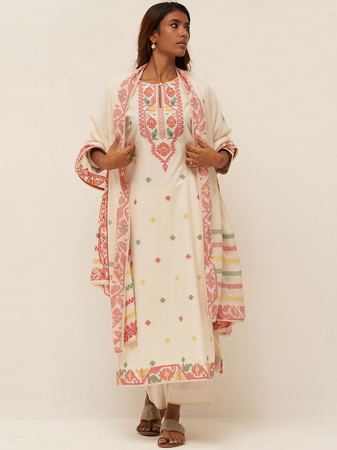 Ganga Ethnic Woven Design Regular Pure Cotton Straight Kurta With Palazzos & Dupatta, White
Ganga Ethnic Woven Design Regular Pure Cotton Straight Kurta With Palazzos & Dupatta, White