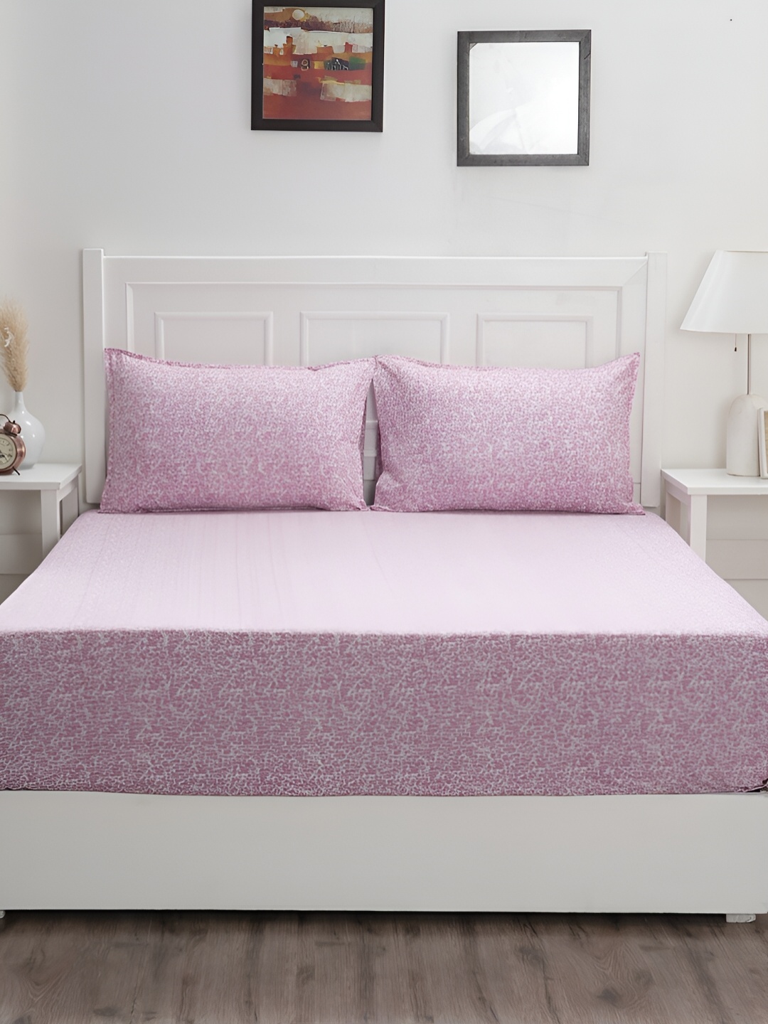 MASPAR Royal Botanic Pink Abstract Printed 144TC Cotton King Bedsheet & 2 Pillow Covers
MASPAR Royal Botanic Pink Abstract Printed 144TC Cotton King Bedsheet & 2 Pillow Covers