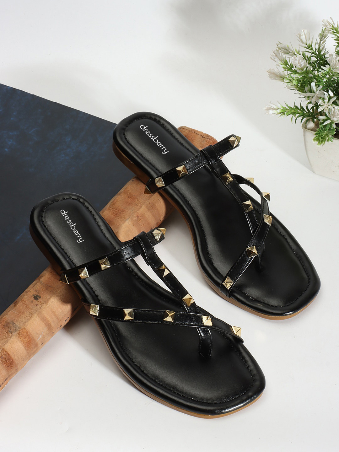 DressBerry Black Embellished Open Toe Flats 
DressBerry Black Embellished Open Toe Flats