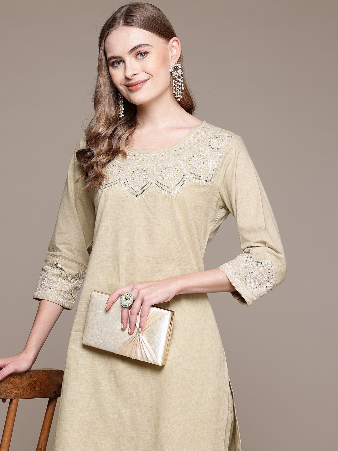 Readiprint Women Floral Embroidered Regular Thread Work Pure Cotton Kurta with Palazzos, Beige
Readiprint Women Floral Embroidered Regular Thread Work Pure Cotton Kurta with Palazzos, Beige