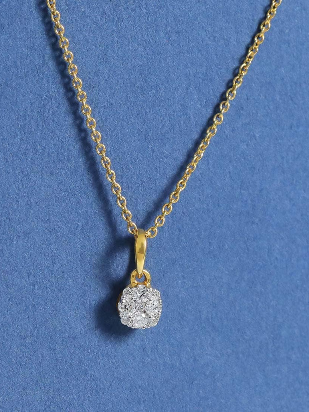 CANDERE A KALYAN JEWELLERS COMPANY BIS Hallmark 18KT (750) Gold Diamond Pendant-0.45gm, Rose gold
CANDERE A KALYAN JEWELLERS COMPANY BIS Hallmark 18KT (750) Gold Diamond Pendant-0.45gm, Rose gold
