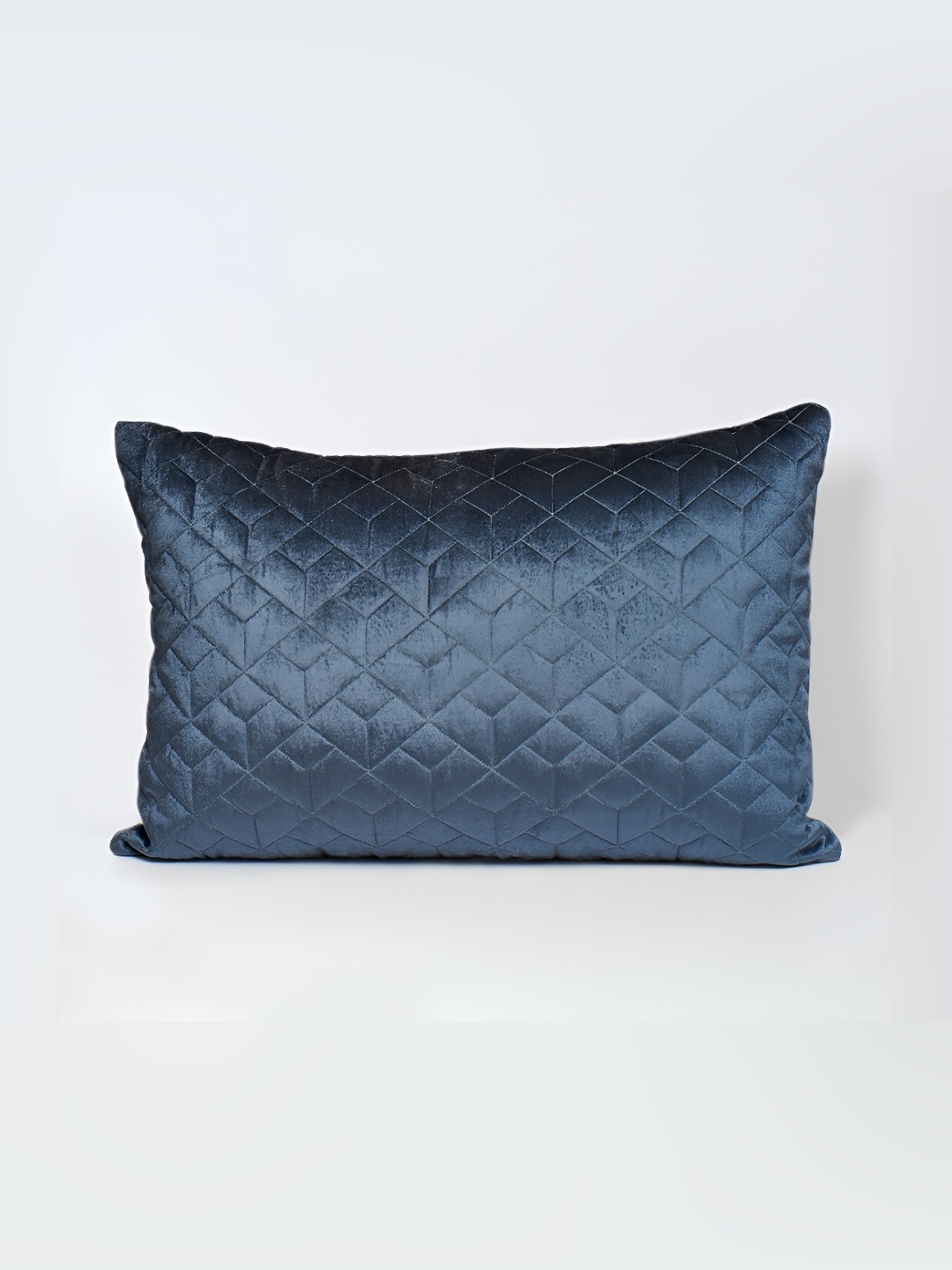 House of Harkaari Midnight Blue Geometric Cross Stitch Rectangle Cushion Cover with Filler
House of Harkaari Midnight Blue Geometric Cross Stitch Rectangle Cushion Cover with Filler
