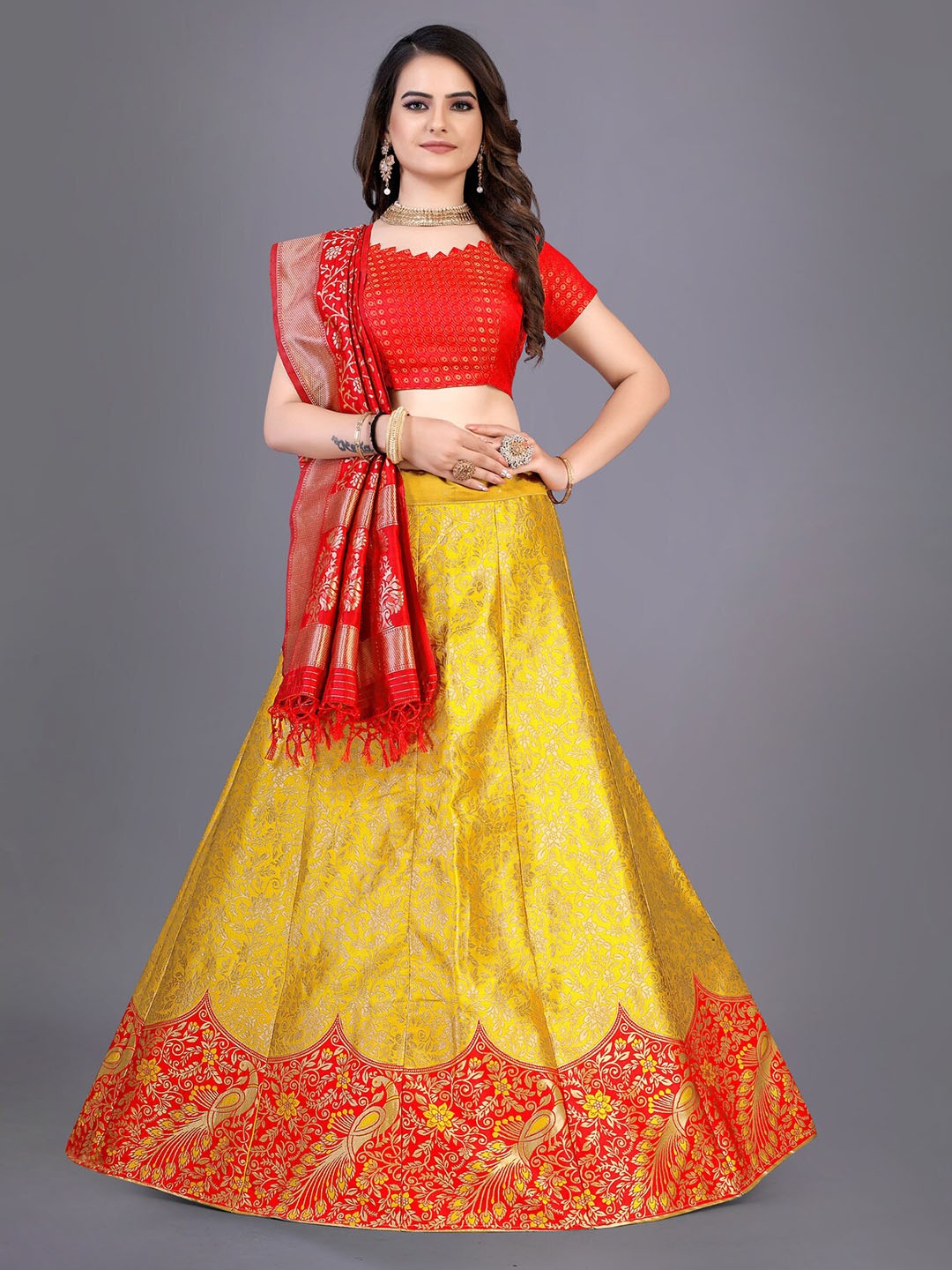 Rujave Woven Design Zari Semi-Stitched Lehenga & Unstitched Blouse With Dupatta, Yellow
Rujave Woven Design Zari Semi-Stitched Lehenga & Unstitched Blouse With Dupatta, Yellow