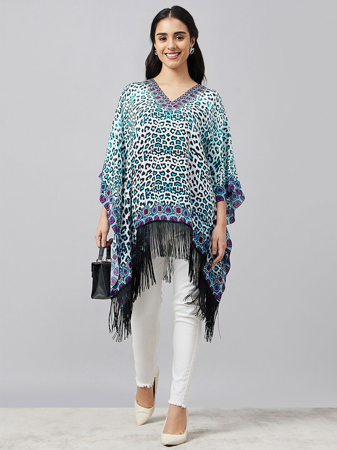 First Resort by Ramola Bachchan Animal Printed V-Neck Kimono Sleeve Kaftan Dress, Blue
First Resort by Ramola Bachchan Animal Printed V-Neck Kimono Sleeve Kaftan Dress, Blue