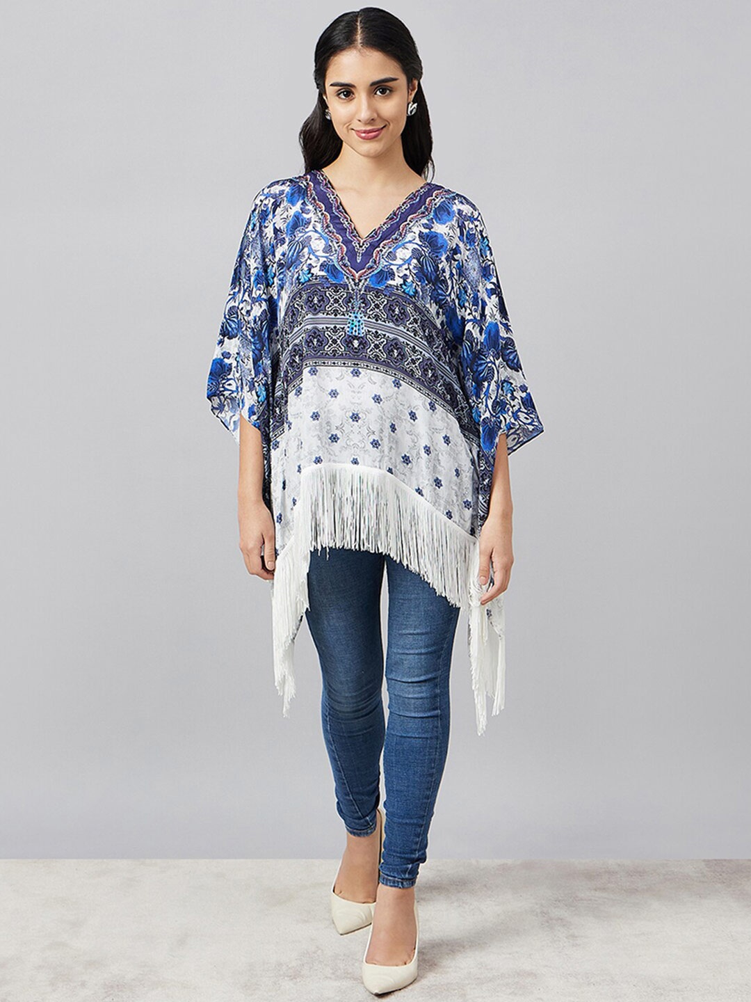 First Resort by Ramola Bachchan Floral Print V-Neck Kimono Sleeve Kaftan Dress, White
First Resort by Ramola Bachchan Floral Print V-Neck Kimono Sleeve Kaftan Dress, White